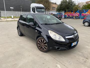 Opel Corsa D 1.2 GPL