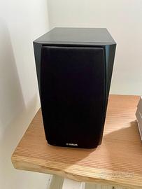 Yamaha NS-BP 182 coppia diffusori piano black
