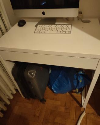 Scrivania ikea