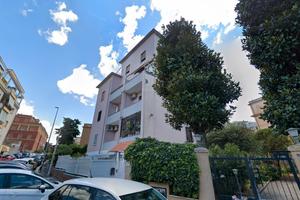 Mentana bilocale con giardino e posto auto