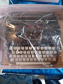 Macchina da scrivere del 1953