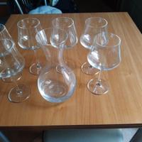 6 calici vino rosso e decanter