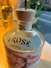 J ROSE GIN 07 MILO MANARA