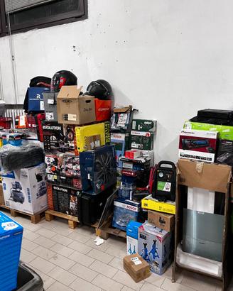 Bancali misti - 1300 articoli rimanenze e resi