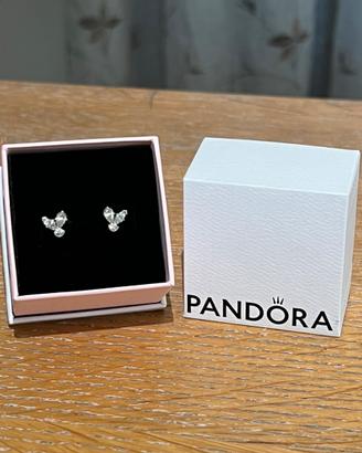 Orecchini Pandora petali luminosi