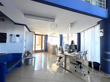 NEGOZIO A GRUGLIASCO