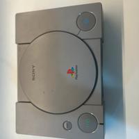 Playstation 1 con 2 controller e gioco