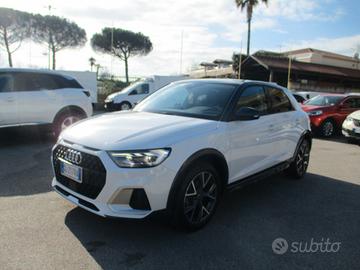 Audi A1 30 1.0 110CV ALLSTREET AUTOMATICA/FULLED 5