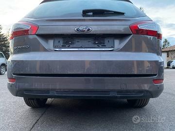 PARAURTI POSTERIORE FORD MONDEO IV BA7 2012