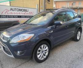 FORD Kuga 2.0 TDCI 140 CV 4WD Titanium