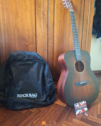 chitarra acustica
