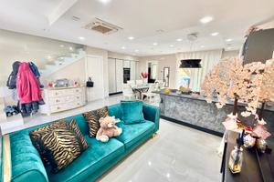 Villa a schiera dal design moderno