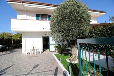Villetta a schiera Paestum