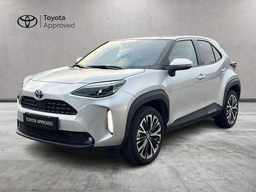 Toyota Yaris Cross 1.5h Lounge fwd 116cv e-cvt