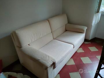 divano 2 posti 