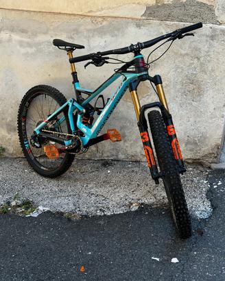 Mondraker Summum MTB