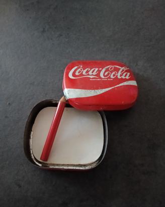 scatoletta coca cola 