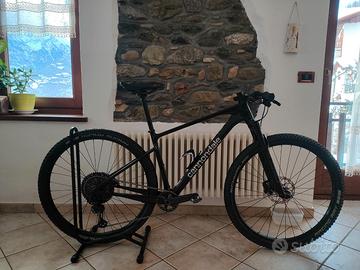 MTB cannondale Scalpel HT carbon M + scarpeNW (41)