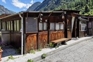 casetta in campeggio