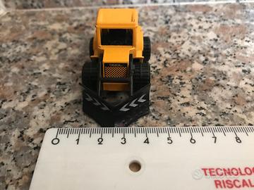 Cricchetto, camion, mezzi lavoro micro da 4 euro.