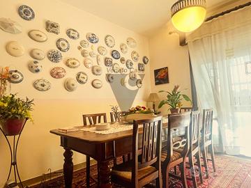 MIRA - BICAMERE CON 2 GARAGE