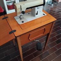 Macchina da cucire PFAFF 284 con Mobiletto