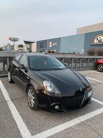 Alfa Romeo Giulietta 1.6MJT 105CV neopatentati