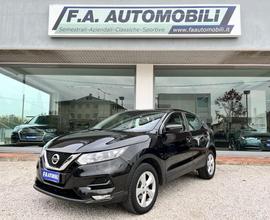 NISSAN Qashqai 1.5 dCi 115 CV Bus. AUTOCARRO N1