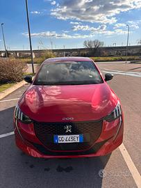 Peugeot 208 elettrica