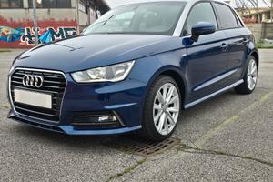 Audi A1 Sportback 25 tsi ultra 95 cv Admired
