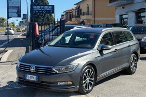 Volkswagen Passat 1.6 TDI DSG Comfortline BlueMoti