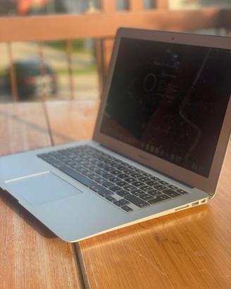 Apple MacBook Air | 13″ | 2012