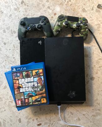 Playstation 4 PS4 500GB con giochi e controller