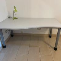 2 scrivanie ufficio sagomate