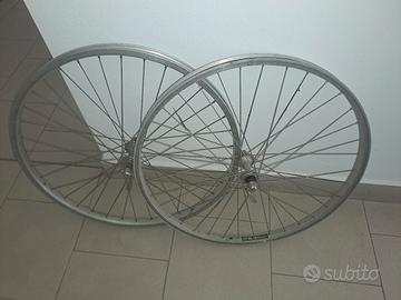 cerchi biciclette mtbanteriori con attacco rapido 