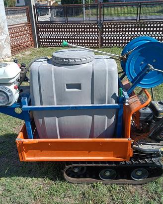 motocarriola con botte irroratrice 