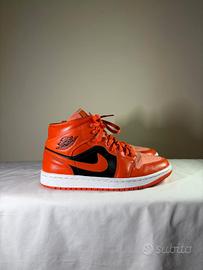 Nike Air Jordan 1 Mid SE " Orange Black"