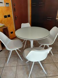 tavolo Calligaris + sedie tomasucci