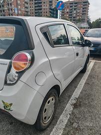 Macchina economica 