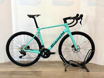 NUOVA BIANCHI INFINITO CARBON Shimano 105 12s