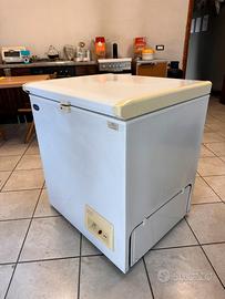 Congelatore a pozzetto