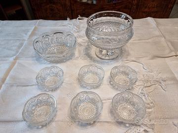 Centrotavola, Fruttiera con Coppe in cristallo.