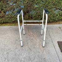 Deambulare regolabile