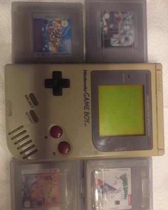 Nintendo gameboy più giochi