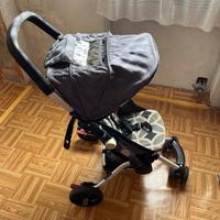 Passeggino leggero e compatto