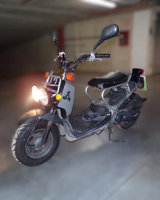 SCOOTER HONDA ZOOMER 50 4T DEL 2005 57.200 KM MOTO
