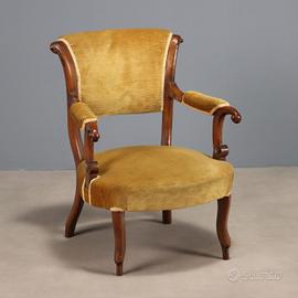 Poltroncina in Noce - Fine XIX Secolo