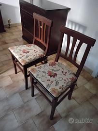 Coppia sedie in legno con cuscini( no spedizione)