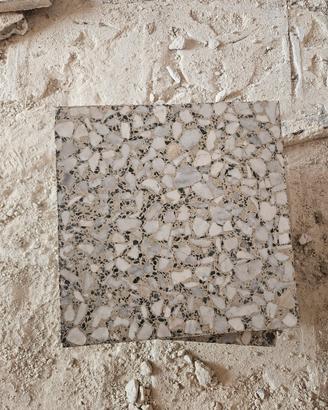 mattonelle cementine scagliate 