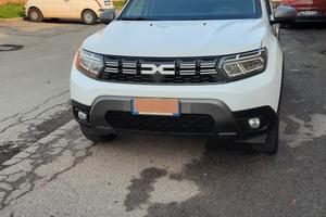 dacia duster anno 2023 